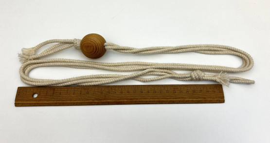 V128 flower hanging string