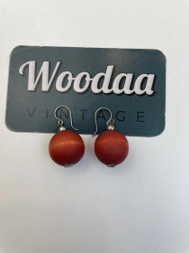 E482 Aarikan Pallo korvakorut