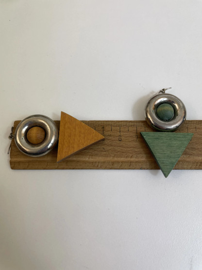 E394 Aarikkas earrings