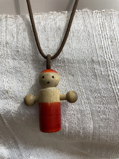 K515 Aarikkas old necklace, Piccolo