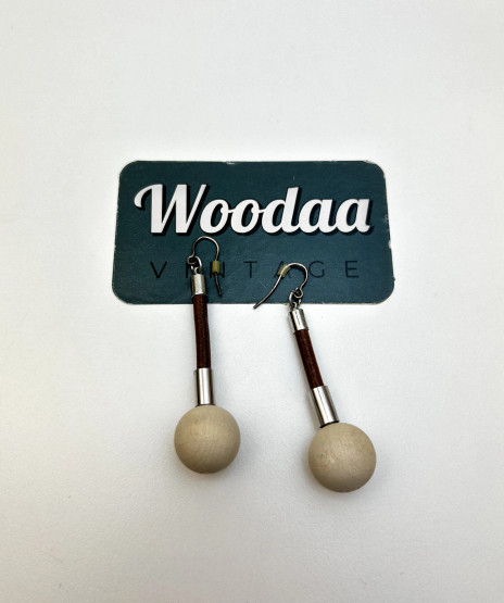 E403 Aarikkas earrings