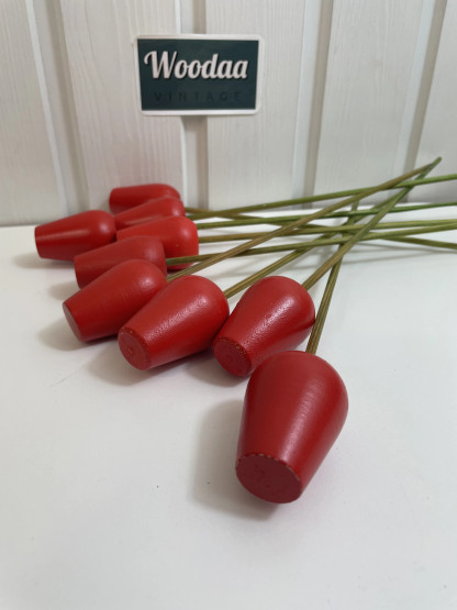 F340 Punaiset tulppaanit 9kpl