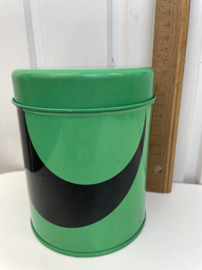 J72 Aarikka Tuliainen Tin can