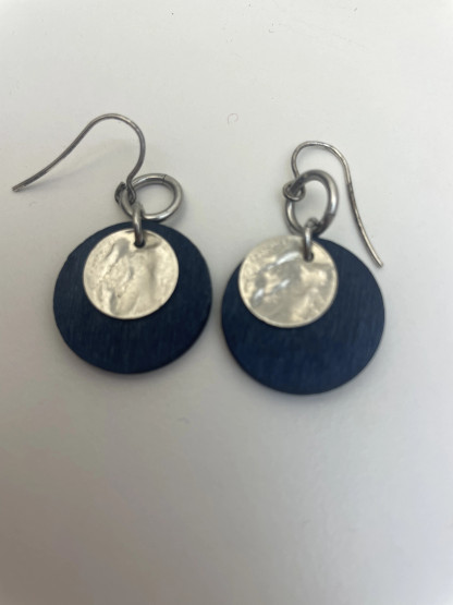 E427 Aarikka earrings, Loimu