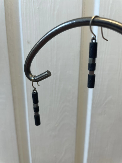 E435 Aarikkas earrings