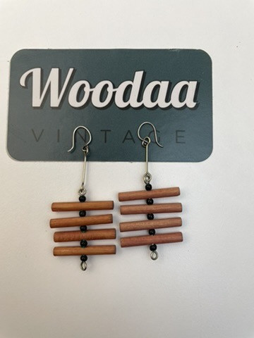 E447 Aarikka Kiina Earrings 