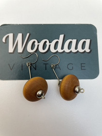 E455 Aarikkas earrings