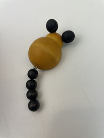 B466 Aarikan Mikki rintaneula