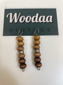 E331 Aarikkas earrings