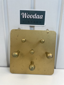 V90 Aarikkas wall hanger, Korupiika