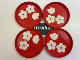 D43 Aarikka small plates 4 pcs, Kukkaset