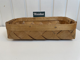 V101 birchbark basket