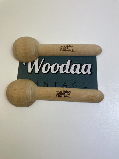 O71 Aarikan pienet puulusikat 2 kpl