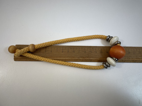 K482 Aarikan kaulakoru