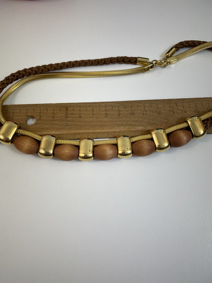 K481 Aarikan kaulakoru