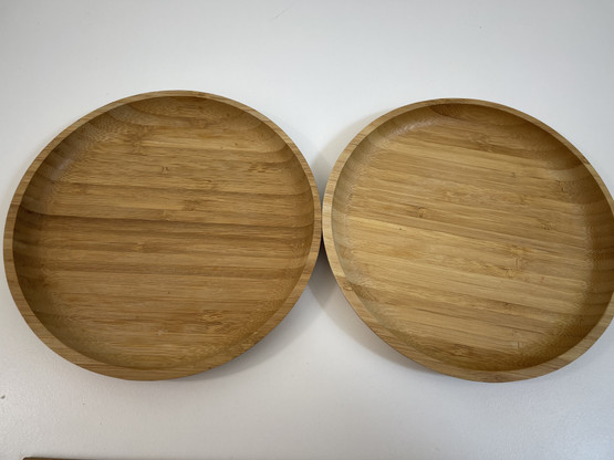 D49 Pentik pikkulautaset