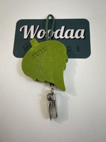 V124 Aarikan leaf towel clip