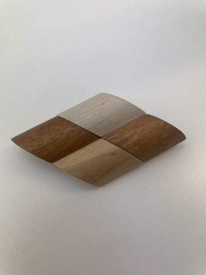 B419 Aarikka Piazza Brooch 