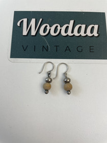 E325 Aarikka Teatteri korvakorut