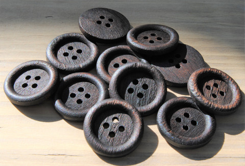Tumma puunappi, 23 mm