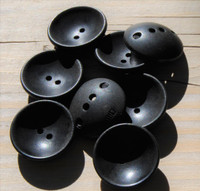 Tummanruskea puunappi, 23 mm