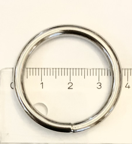 30 mm metallirengas, hopea