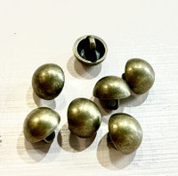 Pyöreä metallikantanappi, 14 mm