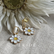 FRIDE´S KNITS - 2 pack Stitchmarkers White Flowers