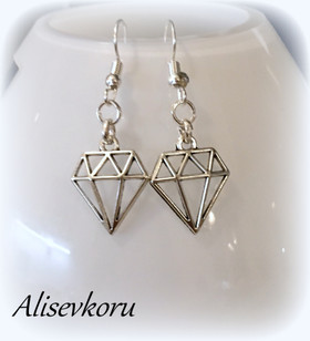 4362 Alise Design Timantti kuvio korvakorut
