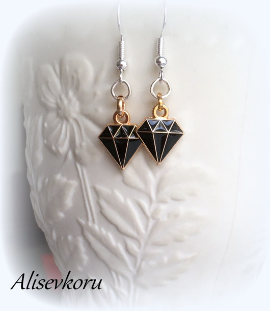 4362,2 Alise Design Timantti kuvio korvakorut 2