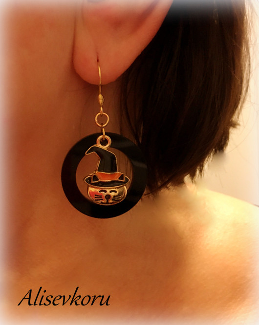 4713,1 Alise Design Halloween Kattikorvikset  