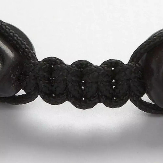 Makrameenyöri, paksuus 2mm, musta, 8m/ 1rll