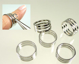 Metallisormus Välirenkaan Avaamiseen