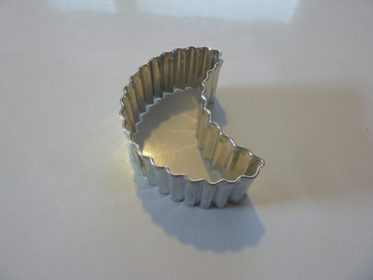 Puolikuu, 6cm
