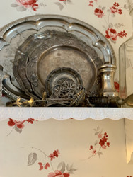 Ruotsissa valmistettu valkoinen, paperinen hyllynreunusnauha, 5m