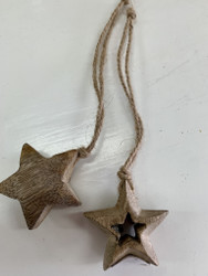 Pieni tähti juuttinarussa, mangopuuta, kaksi erilaista