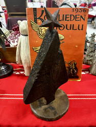 Tyylitelty  joulukuusi vanhasta kattopaanusta, käsintehty 