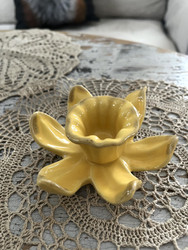 Keraaminen narsissi, kynttilänjalka, Ib Laursen