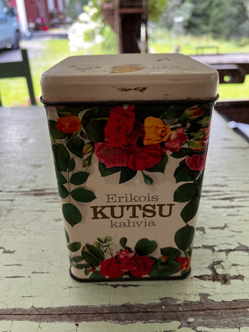 Vanha peltipurkki, Kutsu kahvipurkki