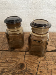 Riihimäen lasi, ruskea Kantti-maustepurkki, sirotin