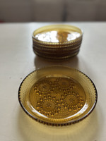 Riihimäen lasi, Nanny Still, Grapponia asetti, pullalautanen 