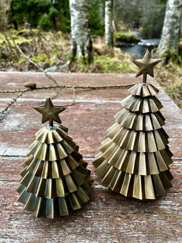 Laadukas messinkikuusi, joulukuusi tähti latvassaan, Chic Antique