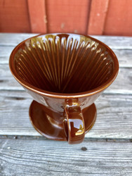 Arabian keraaminen kahvisuppilo, ruskea