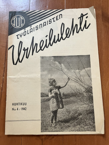 Työläisnaisten urheilulehti nro 4/1942