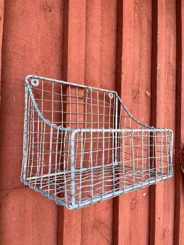 Seinäkori metalliverkkoa, kaksi kokoa, Chic Antique