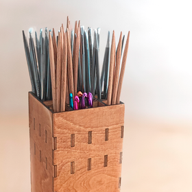 Neulepuikkoteline koivuvanerista