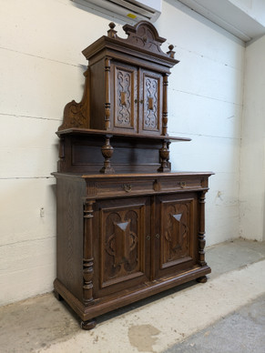 Upea antiikki kaappi