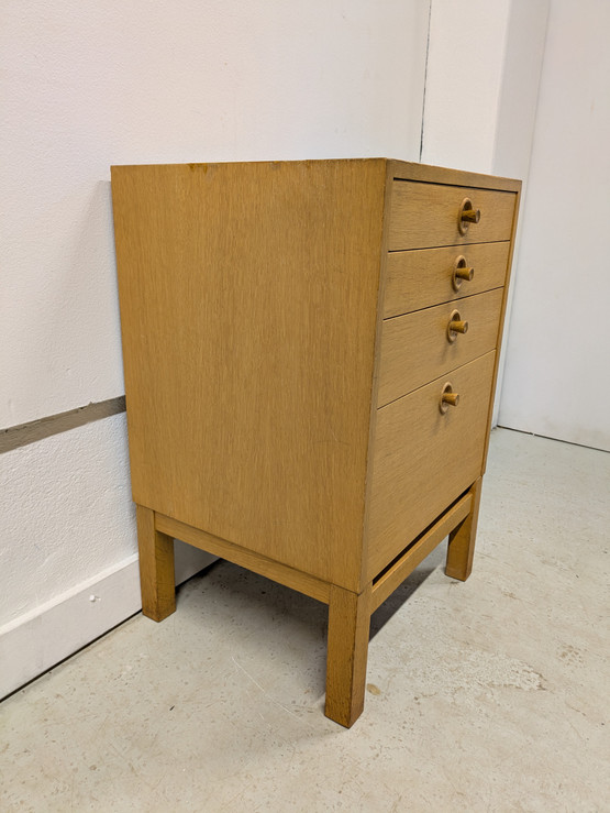 Tamminen retro lipasto 60-luku