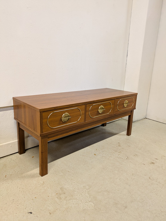 Retro teak taso / lipasto 
