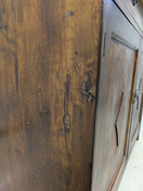 Kunnostettu vanha peilipiironki 